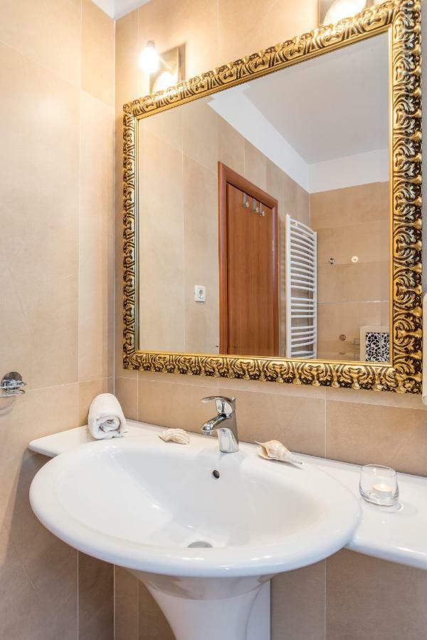 Holiday Home Harmony Žrnovnica المظهر الخارجي الصورة